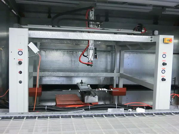 沈陽設(shè)備翻新廠家分享機床機械設(shè)備噴漆翻新過程應(yīng)該注意的事項？