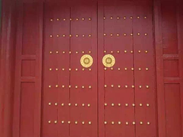 龍泉寺大門(mén)翻新